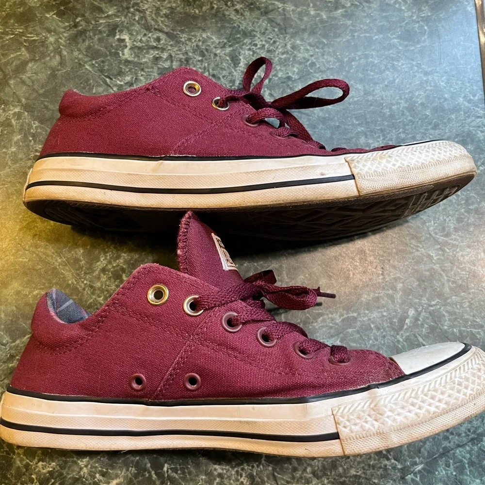 Converse Women’s Madison All Star Sneakers in Burgundy - Picture 6 of 6